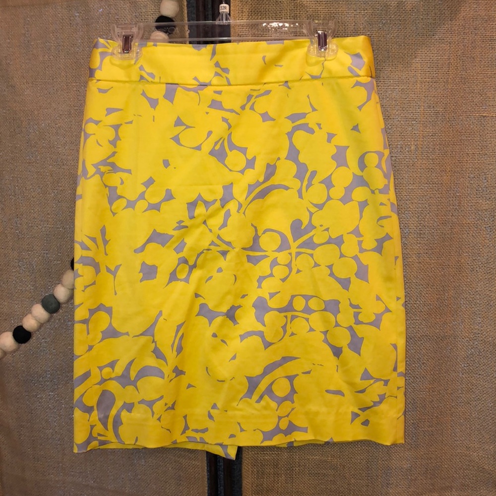 J. Crew Gladiola Citron Floral Pencil Skirt Size 4